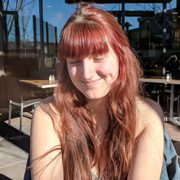 Meet your Posher, Bridgette - Picture 1 of 1